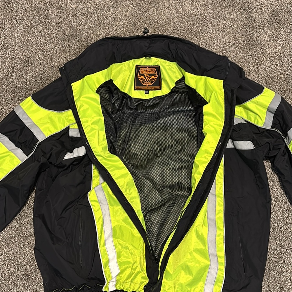 Milwaukee Performance Apparel High Visibility 3 L… - image 5
